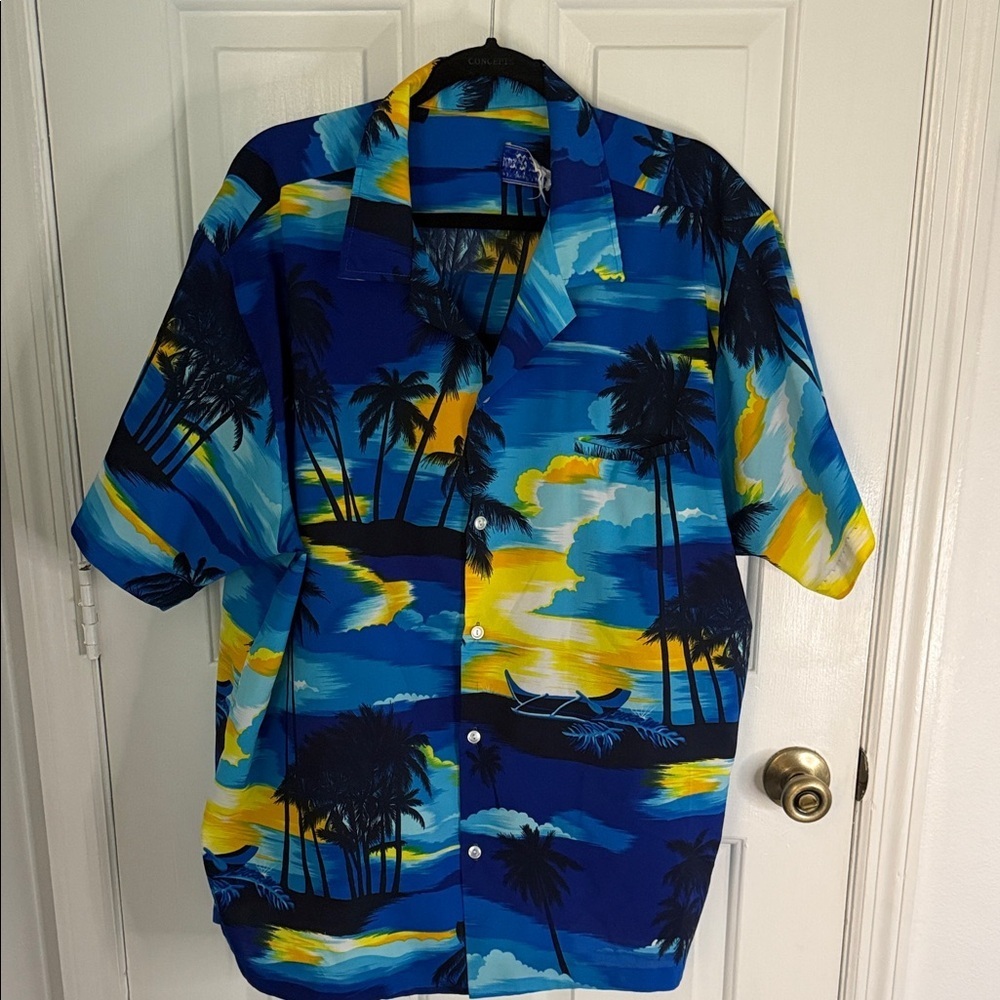 Vintage Rai Nani Tropical Button Down Hawaiian Shirt, Made in Hawaii U.S.A